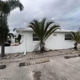 Building Photo - 16920 Carmen Ave