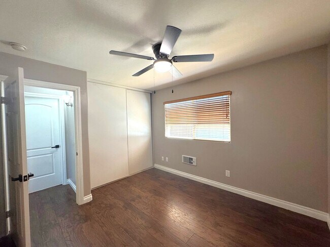 Building Photo - Condo at Villa Grigio available now!