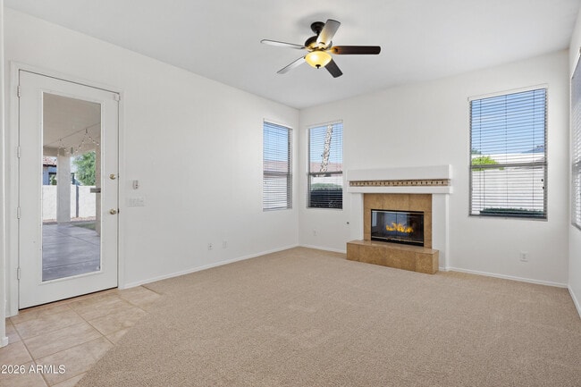 Building Photo - 6586 W Oraibi Dr