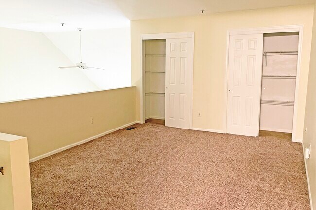 Building Photo - 12B Leva Dr