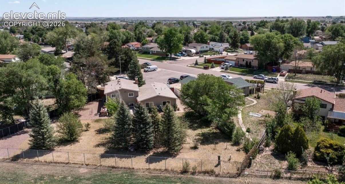 Building Photo - 2071 Cll Fontana