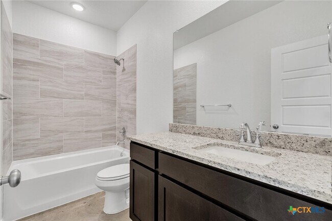 Building Photo - 3902 American Elm Dr