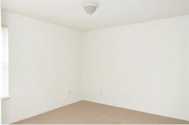 Building Photo - 1121 Roping Reins Way