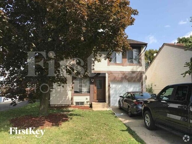 Building Photo - 30W118 Maplewood Dr