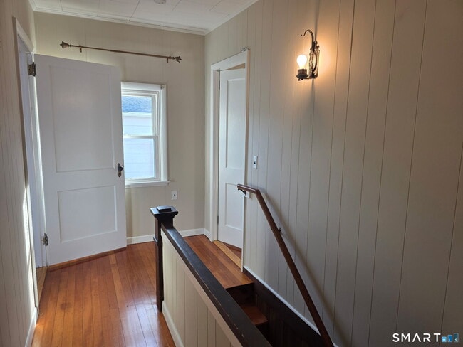 Building Photo - 23 Cedar Dr