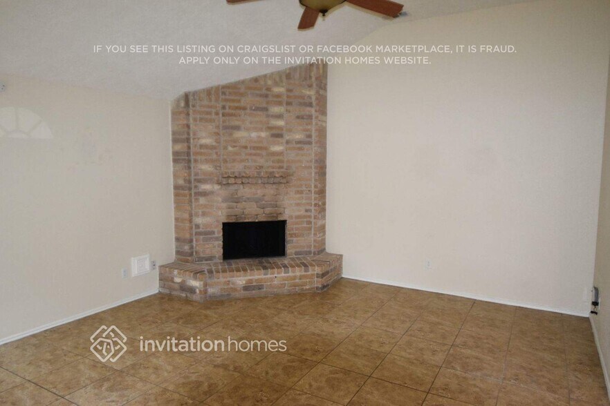 Building Photo - 11514 Dell Hollow Dr
