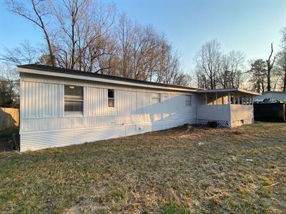 Building Photo - 114 Skyland Dr E