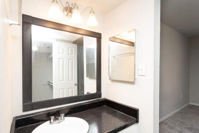 Building Photo - 3 bedroom in Austin TX 78753