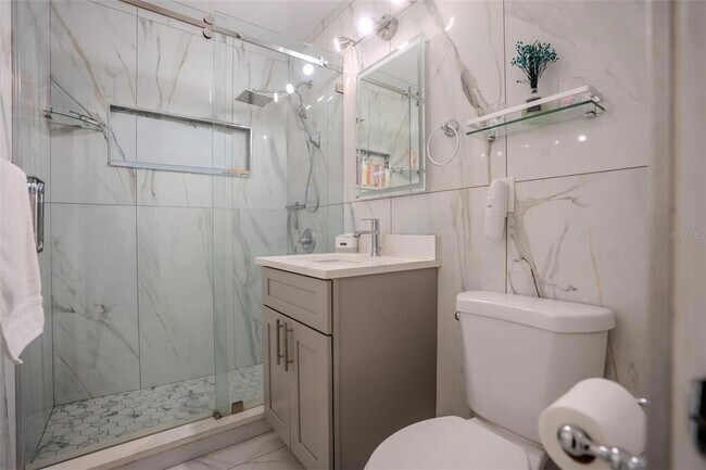 Building Photo - 6480 34th Terrace N