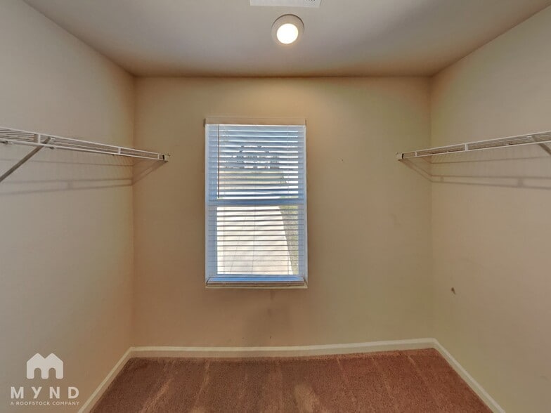 Building Photo - 515 Aberdeen St NW