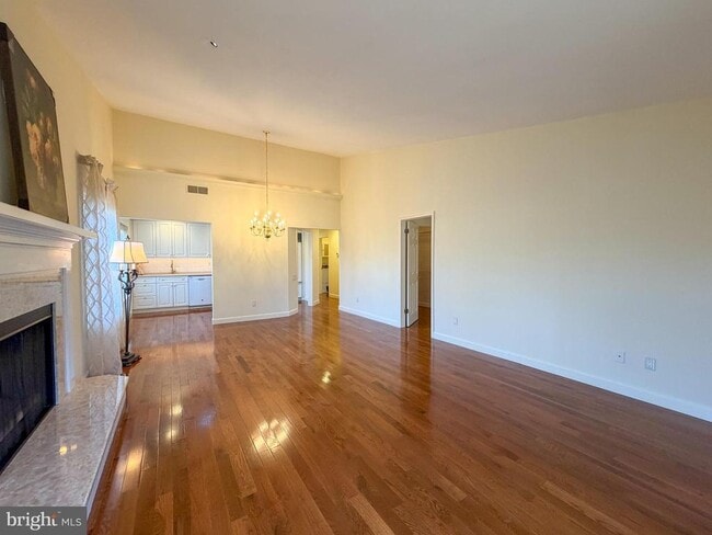 Building Photo - 814 Pritchard Pl