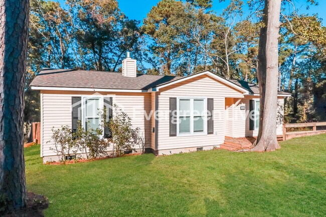 Building Photo - 1028 Thurmond St