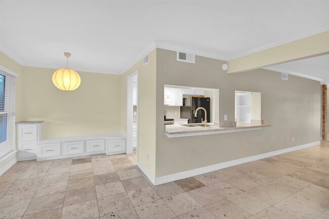 Building Photo - 6539 Wanda Ln
