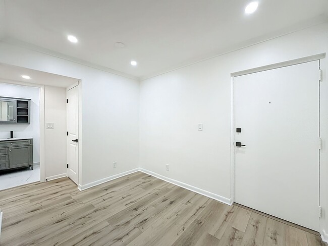 Building Photo - Beautiful 2 bedroom 2 bath Condo in Boca Raton, close to FAU