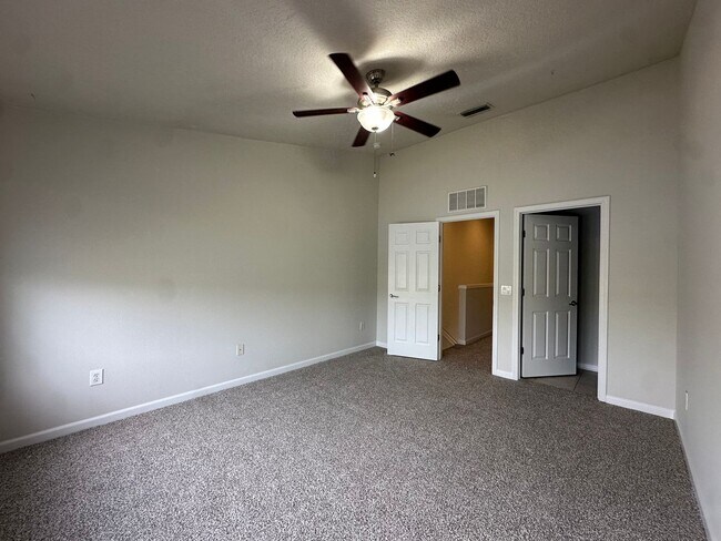 Building Photo - Bartram Townhome, Gated Community with Awesome Views!