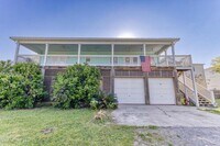 Building Photo - 140 Holiday Ave