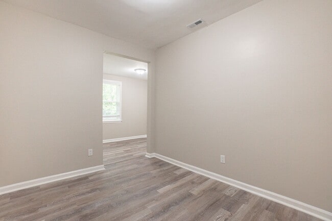 Building Photo - Welcome to this beautiful newly renovated ...