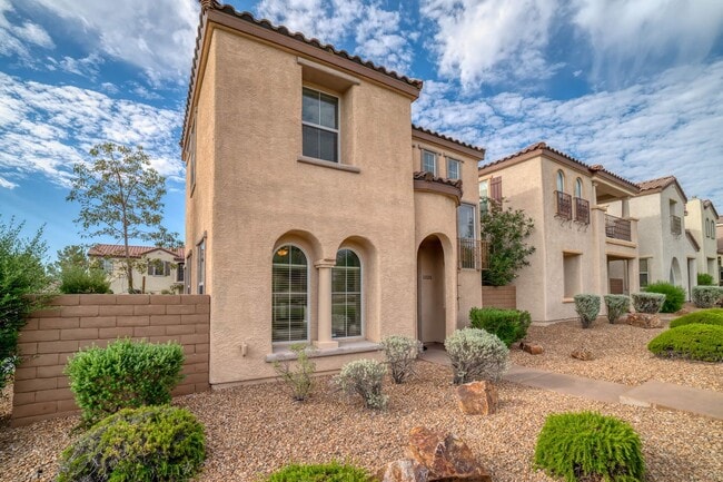 Building Photo - STUNNING SUMMERLIN GEM! 3-BEDROOM 2.5 BATHS!