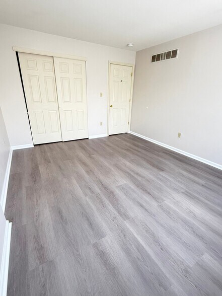 Building Photo - 112 Galway Cir