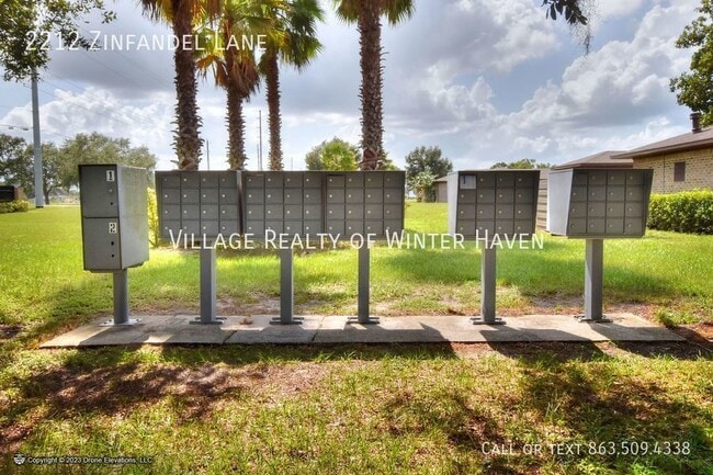 Building Photo - Julian Hills Apartments: Your Oasis in Eag...