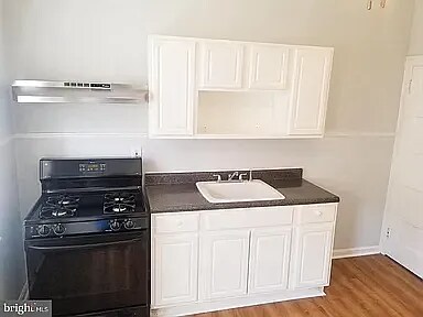 Building Photo - 5951 Trinity St