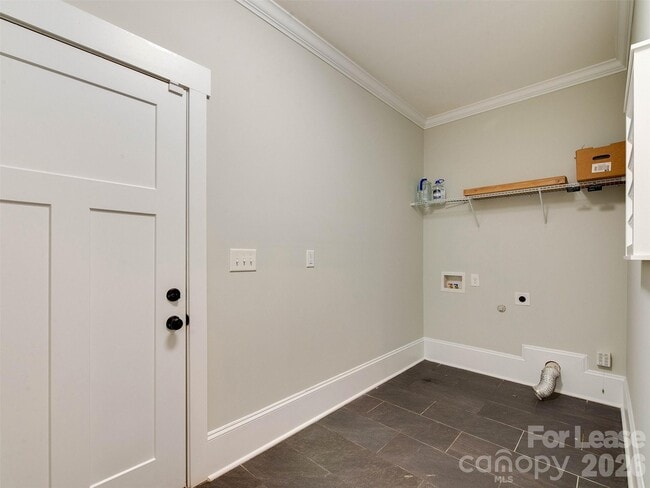 Building Photo - 326 State St