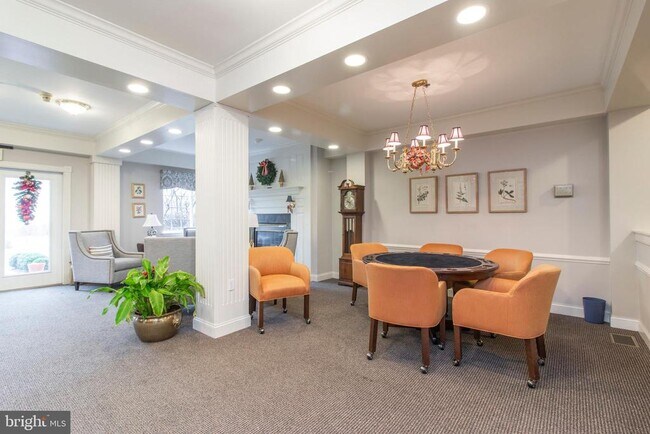 Building Photo - 509 Paoli Pointe Dr