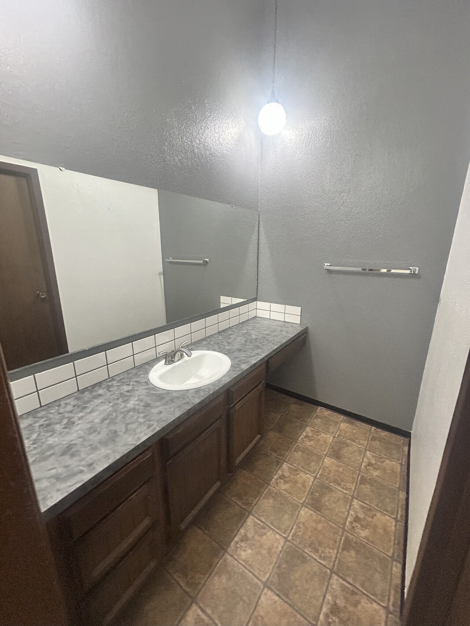 restroom - 2115 Pleasanton St