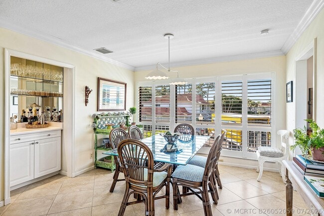 Building Photo - 4595 Kittiwake Ct