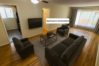 Building Photo - 8315 Clinton Ave