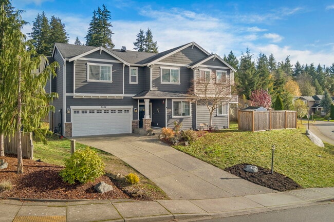 Building Photo - 6398 Juanita Cir NE