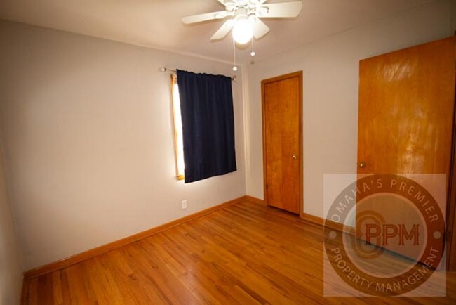 Building Photo - 2 Bed home Near Midtown!