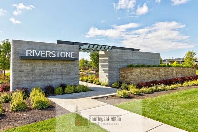 Building Photo - 7655 W Meltwater Ln
