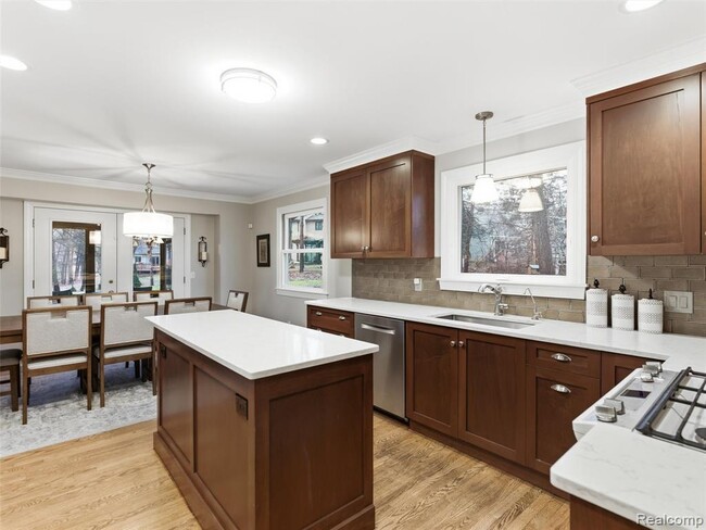 Building Photo - 4495 Maybee Rd