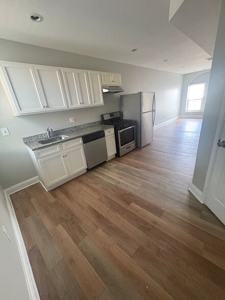 Building Photo - 3508 Woodbrook Ave