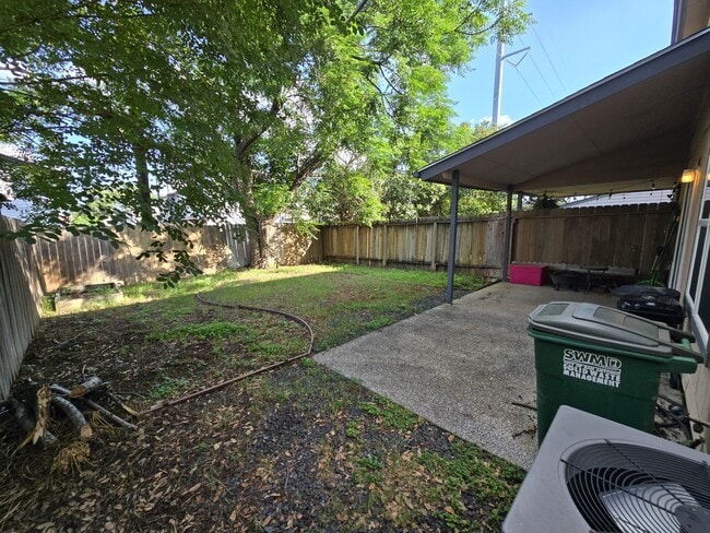 Building Photo - 7914 Galaway Bay