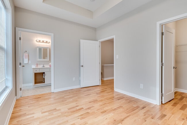 Building Photo - 53 Foal Ln