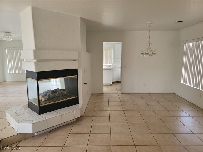 Building Photo - 10123 Lemon Thyme St