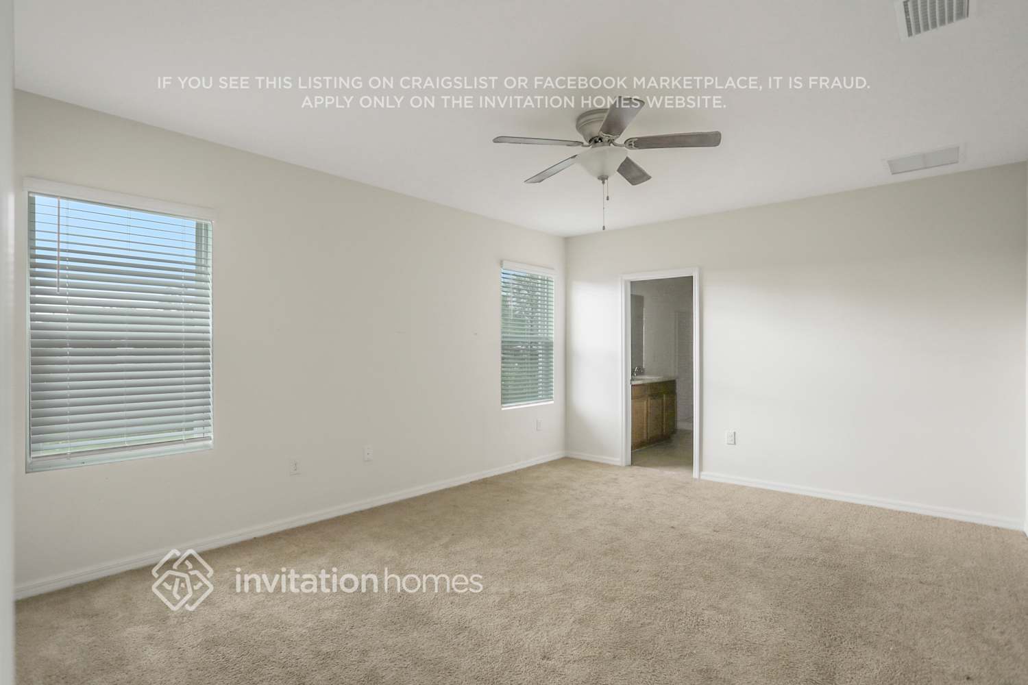 Building Photo - 10292 Silver Pond Lane