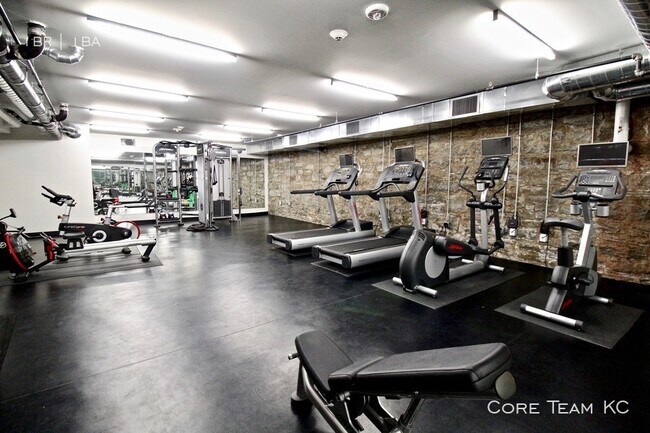 Building Photo - 1513 Walnut St