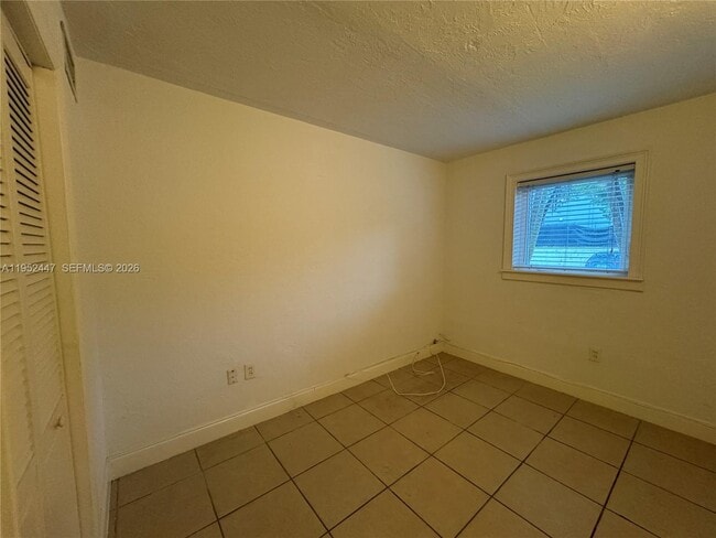 Building Photo - 8605 SW 68th Ct