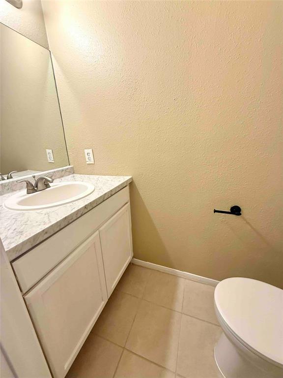 Building Photo - 502 Dewberry Dr