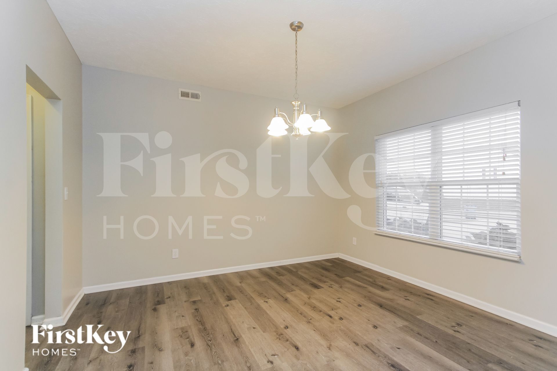 Building Photo - 1914 Winton Dr