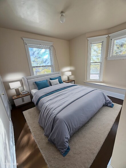 Building Photo - 336 College Ave