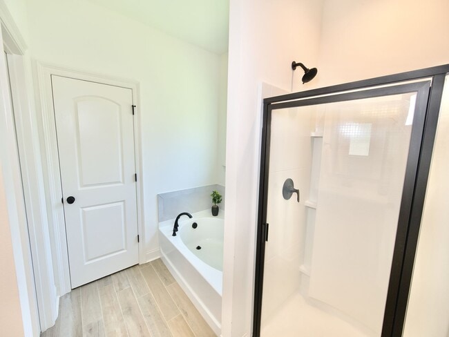 Building Photo - Gorgeous property in the highly sought aft...
