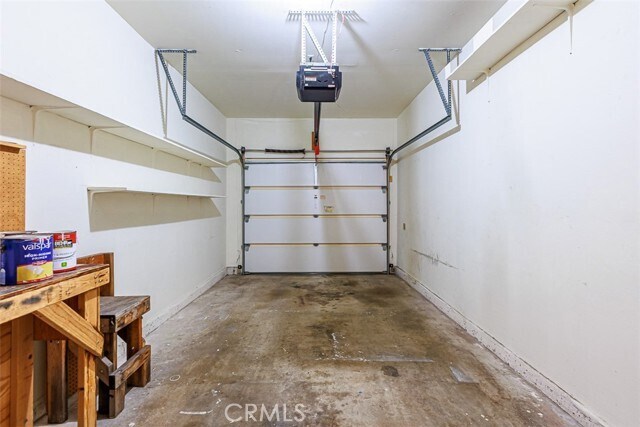 Building Photo - 5744 E Creekside Ave