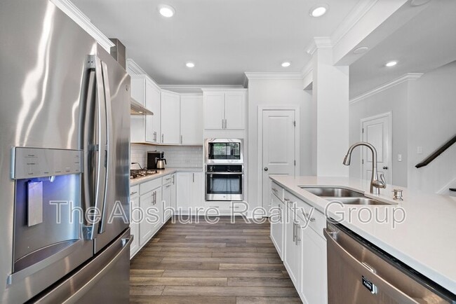 Building Photo - 109 Barnwell Loop