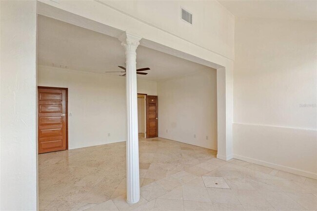 Building Photo - 2109 Bayshore Blvd