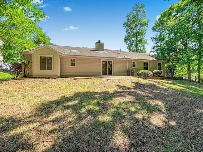 Building Photo - 1497 Chaseway Cir