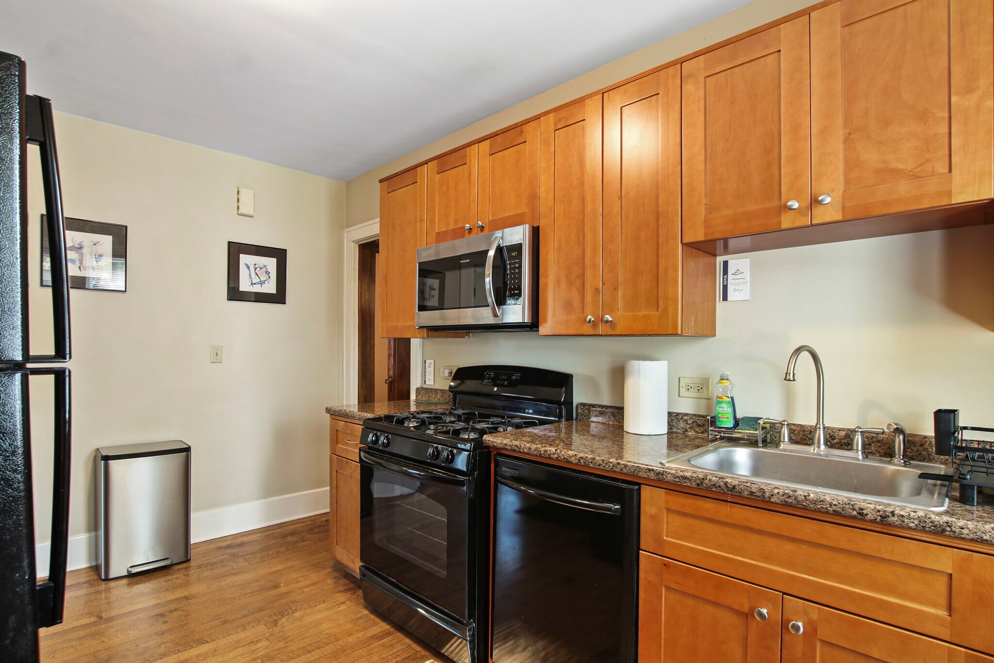 Building Photo - 1402 N Jackson St